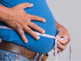 Obesity And Overweight: Know The Difference Obesity And Overweight: Know The Difference
