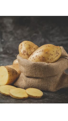 आलू खाने से सेहत को होते हैं ये 8 फायदे