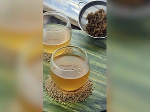 अजवाइन के पानी के 8 स्वास्थ्य लाभ