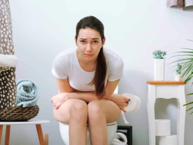 Why You Might Be Pooping So Much On Your Periods? Know The Reason