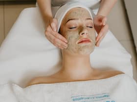 What's The Difference Between Dermal Fillers And Botox?