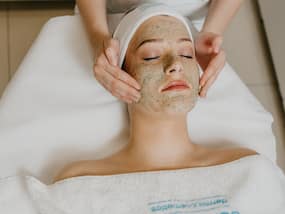 What's The Difference Between Dermal Fillers And Botox?