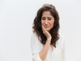 Experiencing Tooth Decay? These 4 Foods And Drinks Might Be The Culprit Experiencing Tooth Decay? These 4 Foods And Drinks Might Be The Culprit