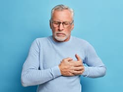 खराब कोलेस्ट्रॉल ही नहीं खराब लाइफस्टाइल भी बन सकता है हार्ट अटैक की वजह, जानिए 7 जरूरी बातें