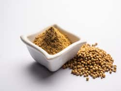 4 Reasons Methi Is The Superfood For Winter Season