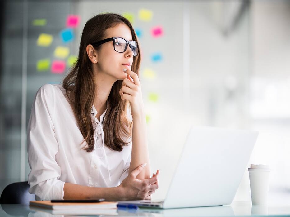 Having An Anxiety Attack? 5 Tricks That Can Instantly Soothe You