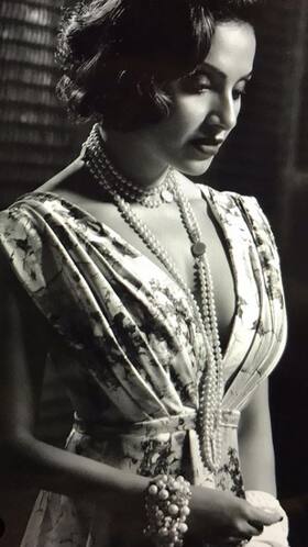 Bipasha Basu's Birthday: 3 Secrets Behind Her Ageless Beauty