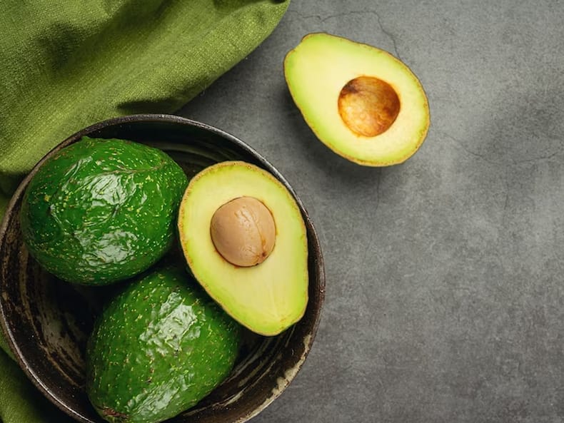 7 Skincare Ingredients That You Need To Look For In Products You Use