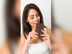 Health Benefits of Eating Dark Chocolate