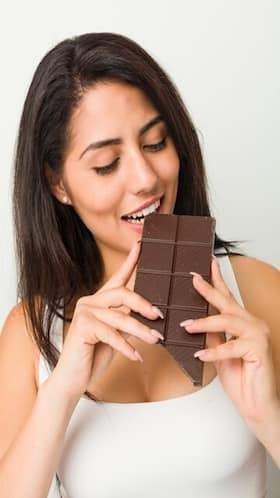 Health Benefits of Eating Dark Chocolate