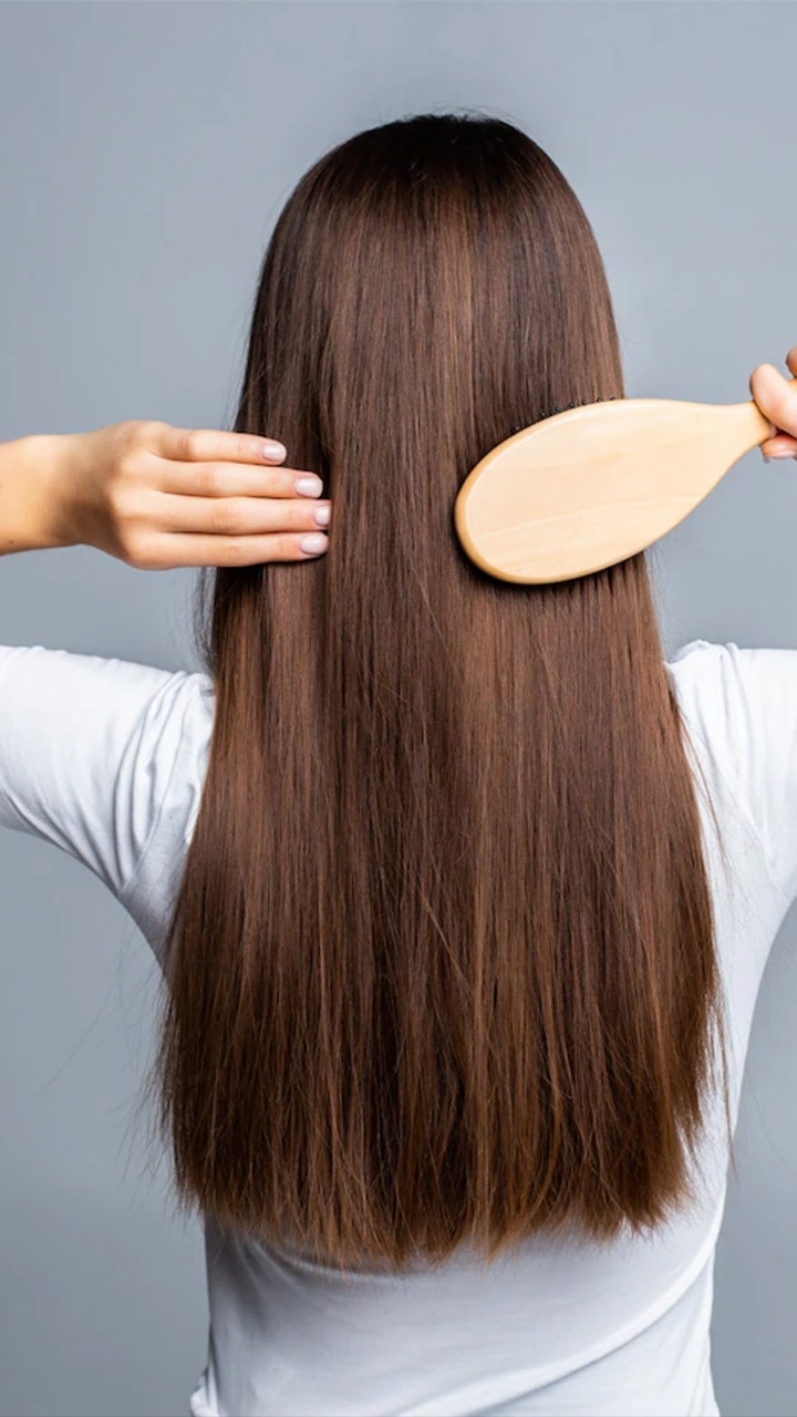 बालों में जान डाले ये 8 जड़ी-बूटियां