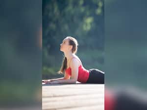 Tech Neck Problem: 7 Ways To Relieve And Prevent Neck Pain