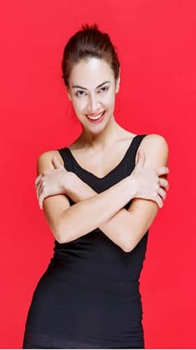 Yoga Asanas To Get Toned Arms