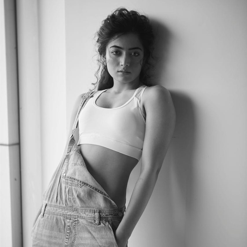 Rashmika Mandanna Fitness: फिट रहने के लिए ऐसा वर्कआउट रूटीन रखती हैं रश्मिका