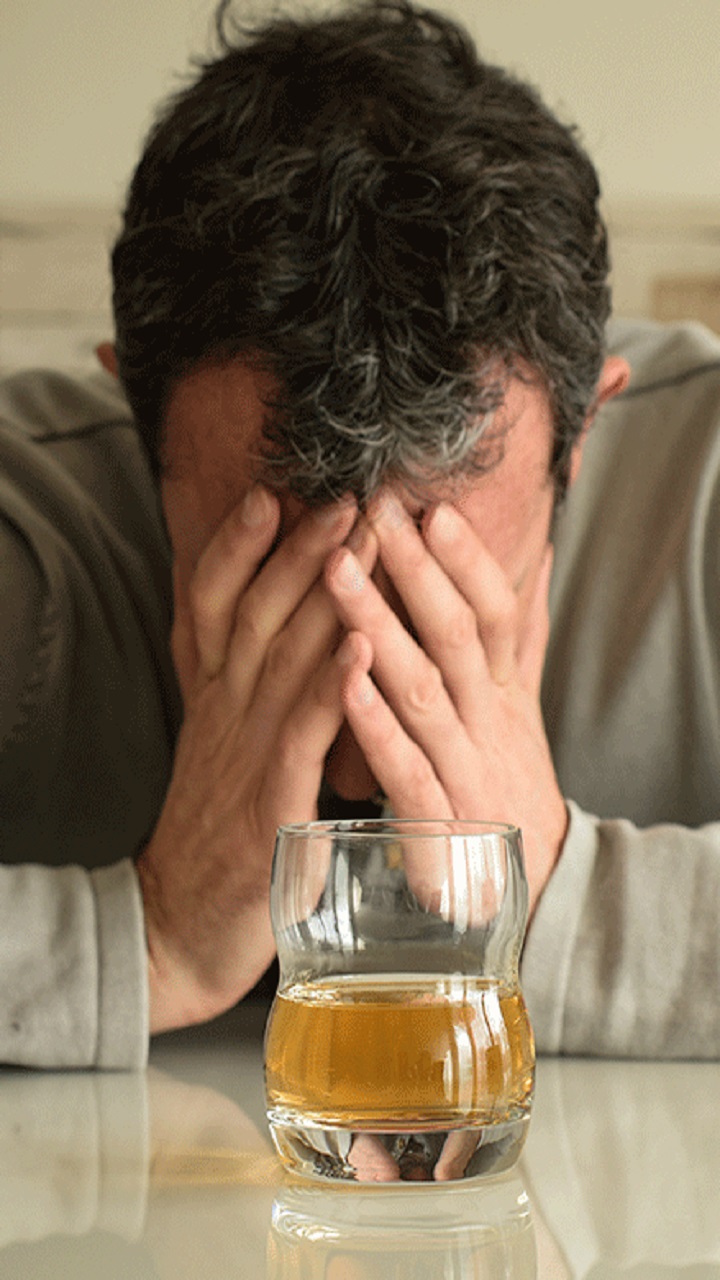6 Dangerous Side Effects of Alcohol You Need To Know
