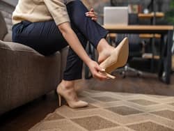What Type Of Shoes Should Women With Bone Problems Choose?