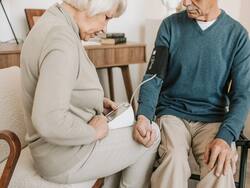 How To Monitor BP Effectively At Home? See The Technique