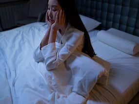 5 Reasons You Might Be Waking Up In The Middle Of Night