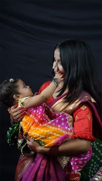 नवरात्रि में घर आ रही है 'लक्ष्मी' तो बिटिया को दें देवी दुर्गा से जुड़े ये 7 नाम