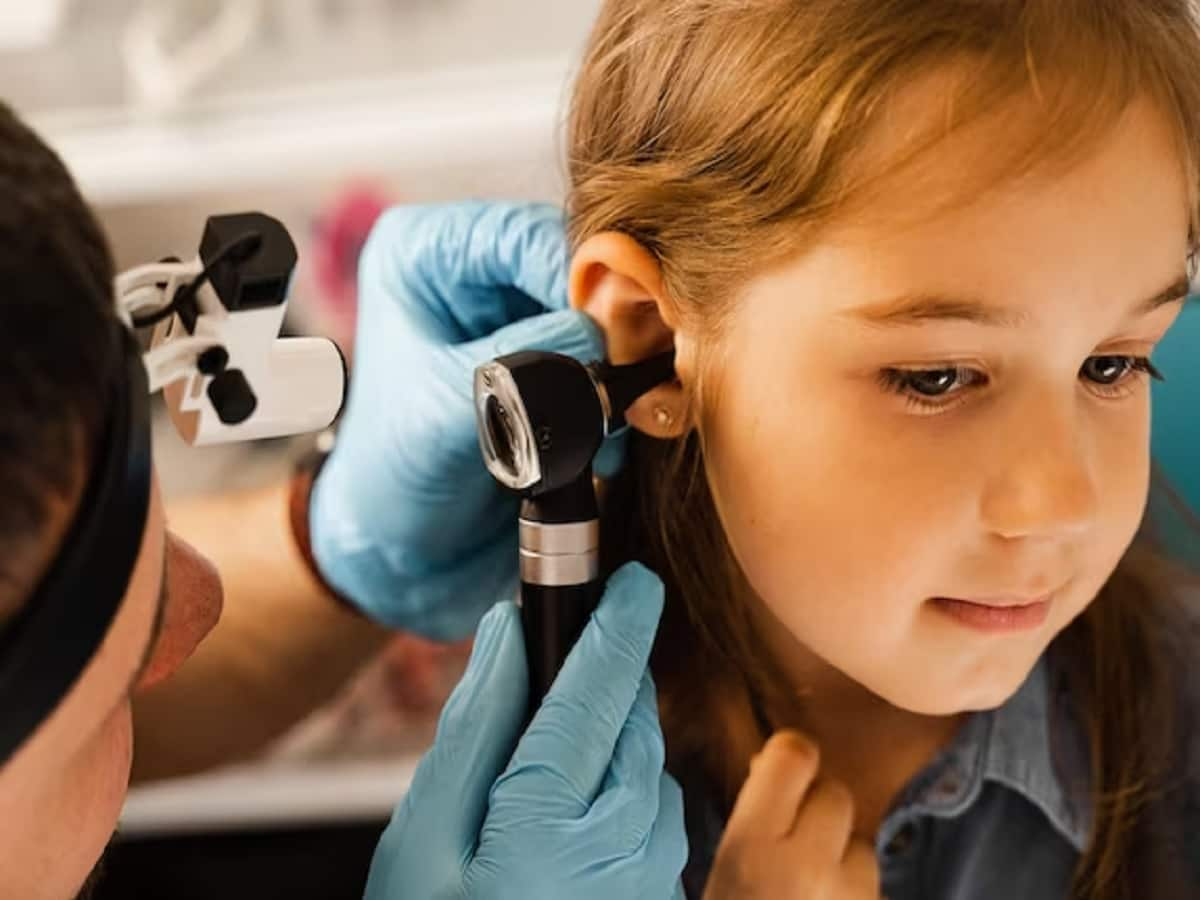 Acute Otitis Media, Swimmer’s Ear: Common Ear Infections In Children ...