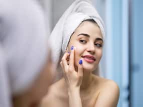Post Holi Skin Care: Tips To Minimize The Effects Of Harmful Artificial Colours