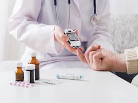 Type 2 Diabetes Management: 5 Medicinal Herbs That Can Help