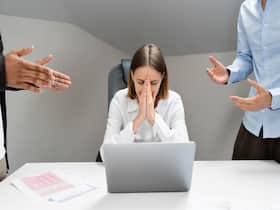 Best Ways To Deal With Workplace Harassment - Women's Guide To Mental Wellbeing