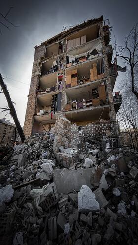 How To Make It Through an Earthquake?