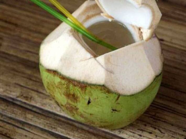 Coconut Side Effects नारियल पानी पीने से हो रहे हैं ये 5 बड़े नुकसान