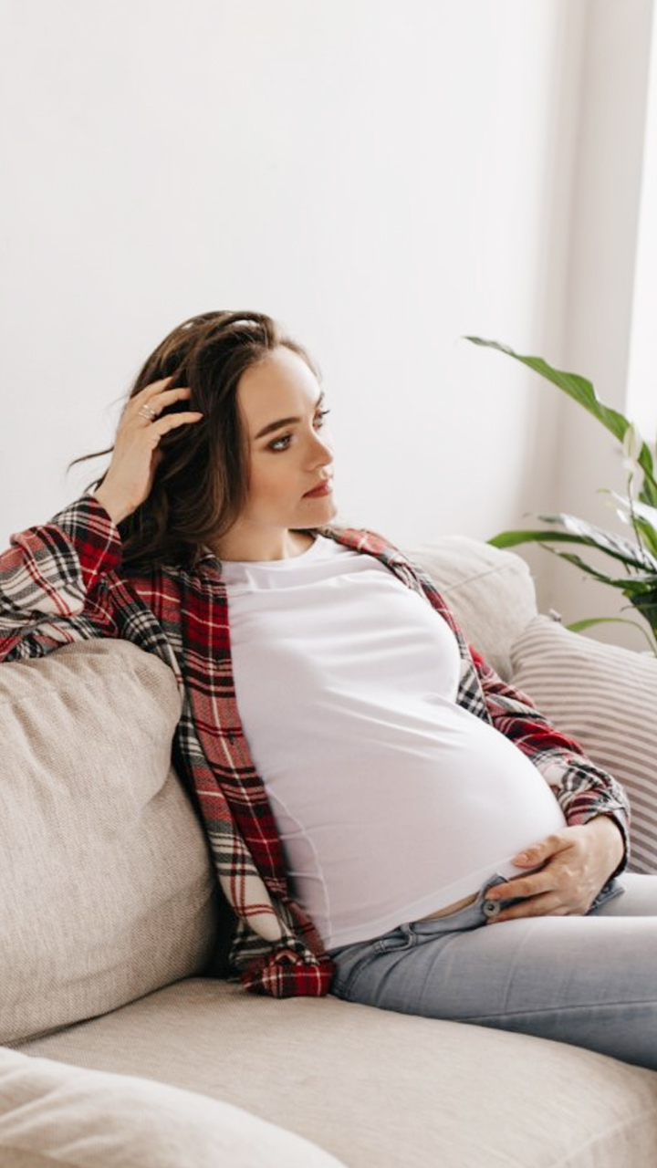 6 Ways Pregnant Women Can Channel Stressful Thoughts