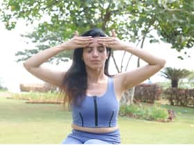 Yoga For Heart Patients By Renowned Yoga Instructor Mansi Gulati