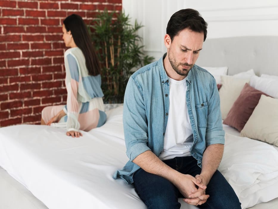 High Estrogen In Men: 5 Signs That Indicate Hormonal Imbalance