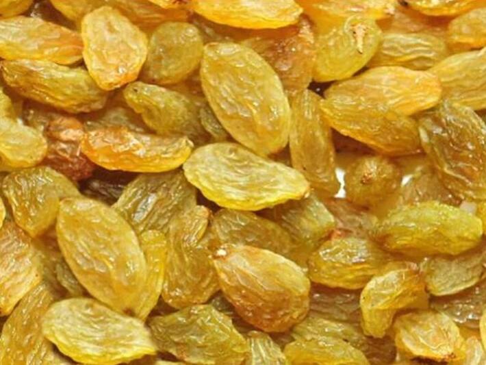 Garmi me kaun se dry fruit khana chahiye शरीर को ठंडा रखने के लिए