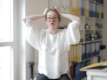 स्ट्रेस से हो रही है ज़िंदगी खराब, बिगड़ रहे हैं सारे काम? रोज खाएं ये 4 फू्ड्स तनाव होगा कम