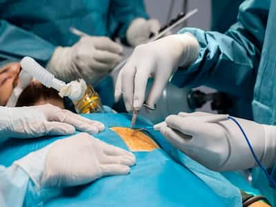 Keyhole Cardiac Surgeries: A Less Invasive Option for Heart Surgery
