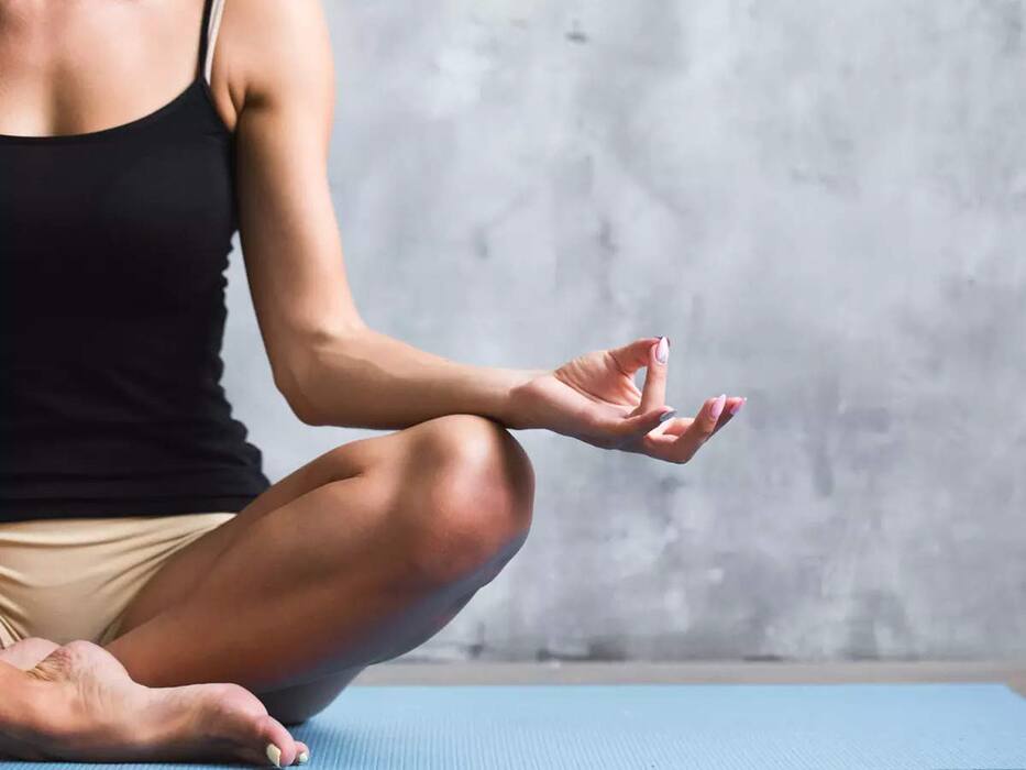 Abdominal Pain Due To Uterine Fibroids: 5 Easy Ways To Manage It At Home
