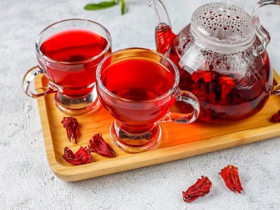 Hibiscus Retro, Red Temptation, Cerulean Blue: The Lesser-Known Types of Tea to Try