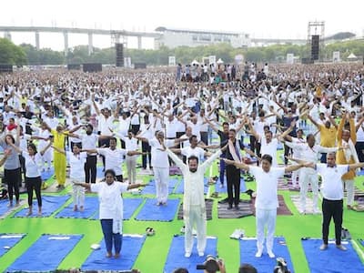 Yoga Mahotsav In Hyderabad Witnesses A Massive Participation Of 50,000 Enthusiasts