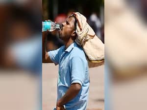 Heat Wave: 7 Ways Our Body Reacts To Temperatures Above 45 Degree Celsius