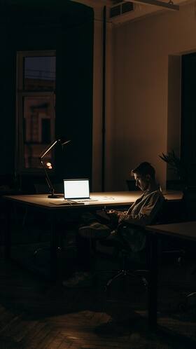 9 Dos And Donts For People Who Work Night Shifts