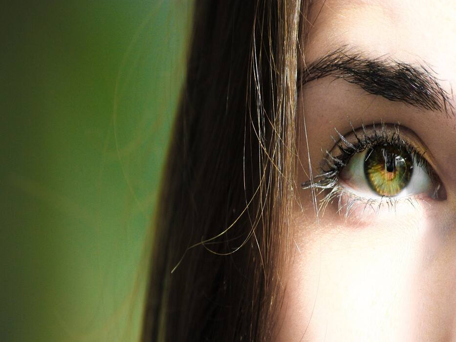 6 Effective Strategies To Mitigate Digital Eye Strain