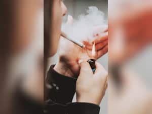 Tobacco Consumption: 8 Side Effects On Oral Health