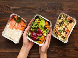 5 Reasons Why Young Adults Should Not Rely On Ready-To Eat Foods