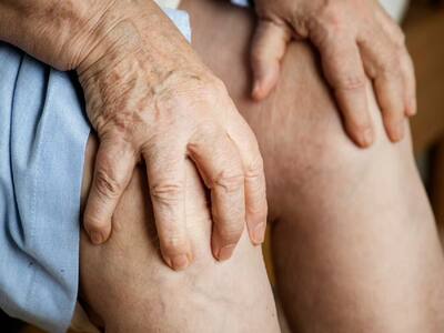 Monsoon May See A Surge In Arthritis: Here’s How To Take Care