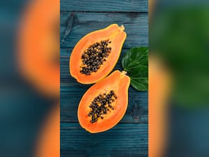 10 Dangerous Side Effects of Papaya You Should Know
