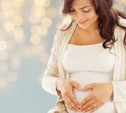 Guava In Pregnancy: प्रेगनेंसी में अमरूद खाने के 8 चमत्कारी लाभ
