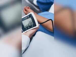 10 Dangerous Things High Blood Pressure Can Do Inside Your Body