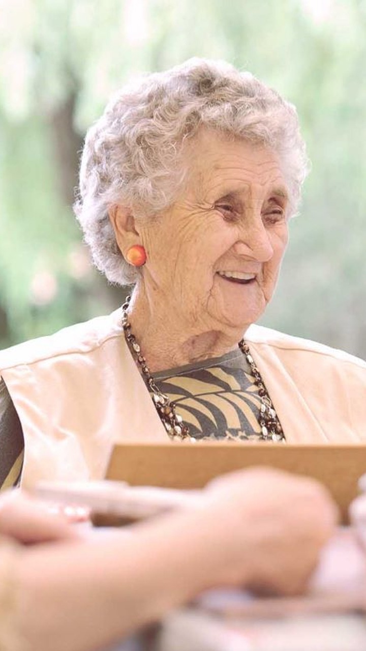 How To Strengthen The Mental Health Of The Elderly?