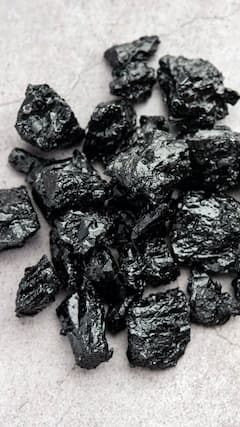 Check Out These 3 Easy Ways To Consume Shilajit