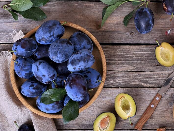 8 Types Of Plums To Add To Your Diet For Amazing Health Benefits ...